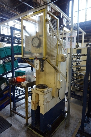 Mills Press, Table Size 12” x 14”