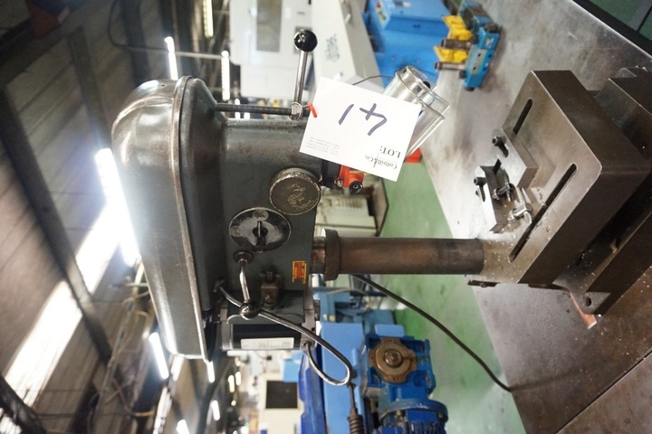 Meddings Drill Tru Pillar Drill with Steel Table