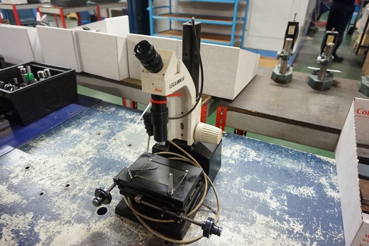 Leica VMM50 302901 (Microscope)