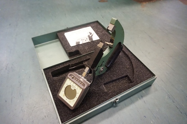 Federal 300P Snap Gauge with Digital Electronic Indicator