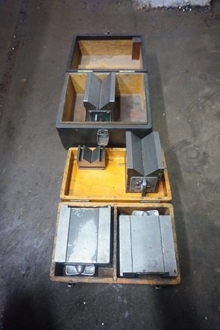 Qty of Magnetic V Blocks