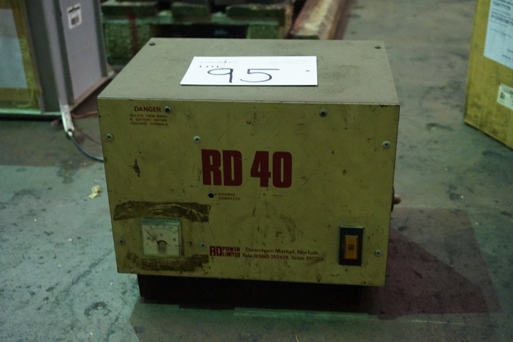 RD40 Charger