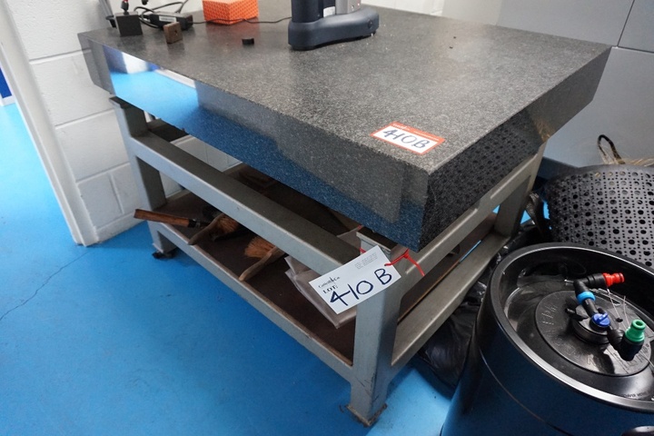 Granite Table 900mm x 1200mm