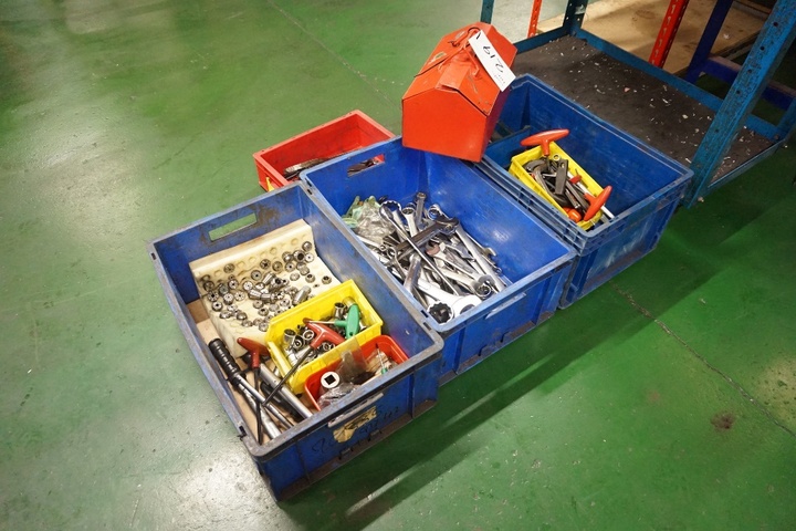 Various Hand Tools to Pallet