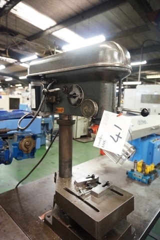 Meddings Drill Tru Pillar Drill with Steel Table