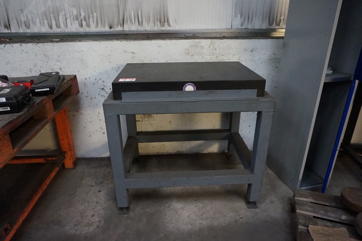 Granite Table - 900mm x 600mm