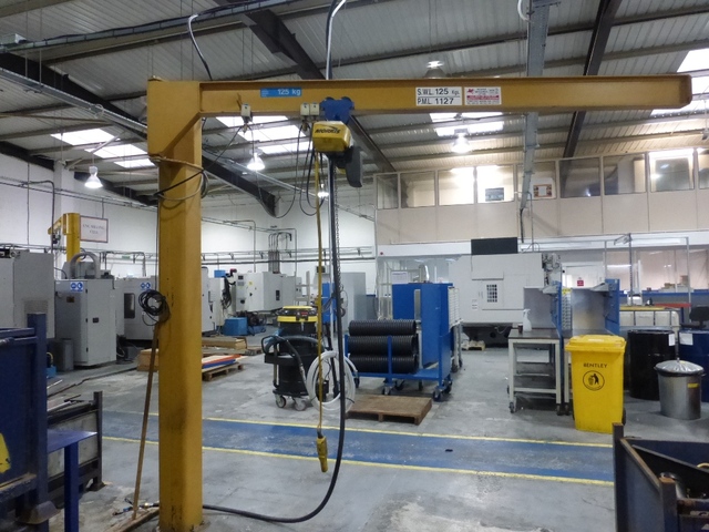 Pegasus Jib Crane - Capacity; 125kg with Morris Hoist