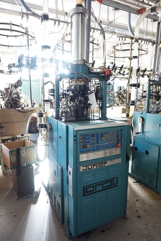 Lonati LR Junior Hosiery Knitting Machine; 4" diameter; 176 Needle Count; 14 Gauge