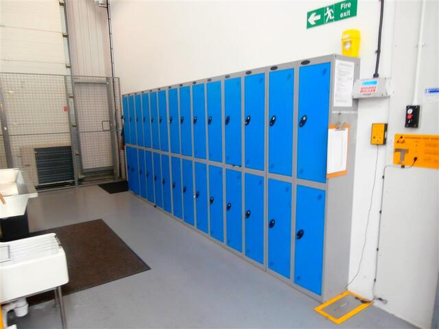 (14) Bank Personal Locker