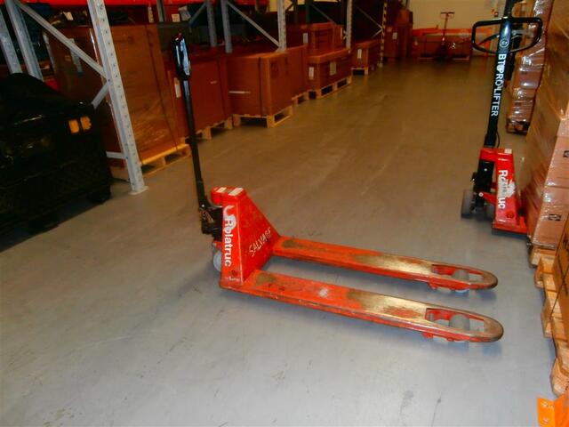 BT Rolla Lifter Pallet Truck