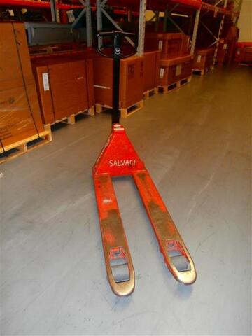 BT Rolla Lifter Pallet Truck