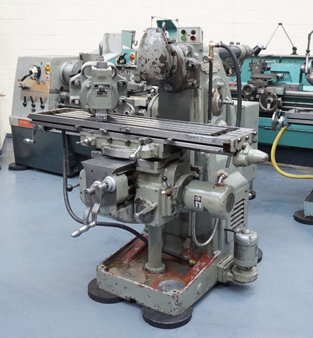 KEARNEY TRECKER Universal Milling Machine Type No. 2CE