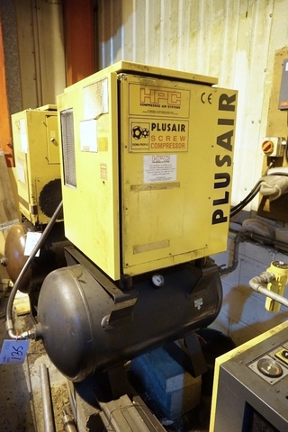 Plusair Screw Compressor with Air Cylinder