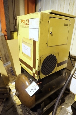 Plusair Screw Compressor with Air Cylinder