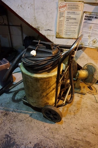 Industrial Vacuum Cleaner for Liquids