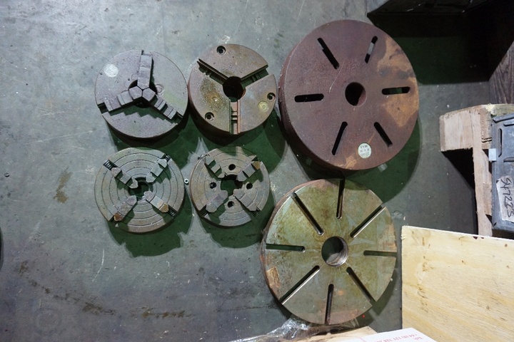 Chucks & (2) x Face Plates, (2) x 6" 4 Jaw Chucks, (2) x 61/4" 3 Jaw Chucks
