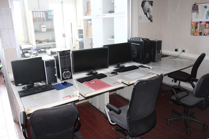 Desktop Publishing Equipment including HP Prolient, Evermacs Server
