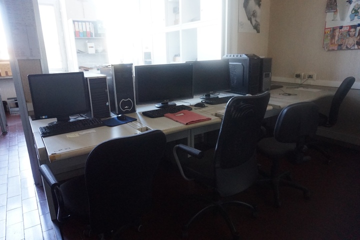 Quantity of Workstations with PC's and Screens