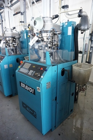 Lonati Bravo 863 Hosiery Knitting Machine; 3 1/2" diameter; 240 Needle Count; 22 Gauge