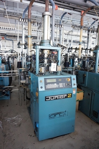 Lonati Junior 2 Hosiery Knitting Machine; 3 3/4" diameter; 200 Needle Count; 17 Gauge