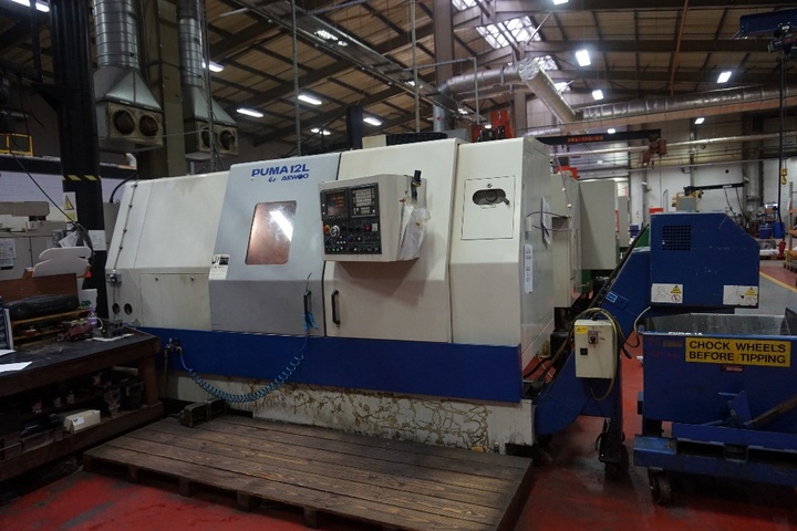 Daewoo Puma 12L CNC Lathe with Fanuc OT Control