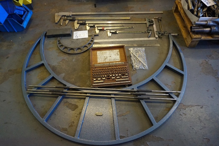 Qty of Verniers and Large Micrometer and Slip Gauges