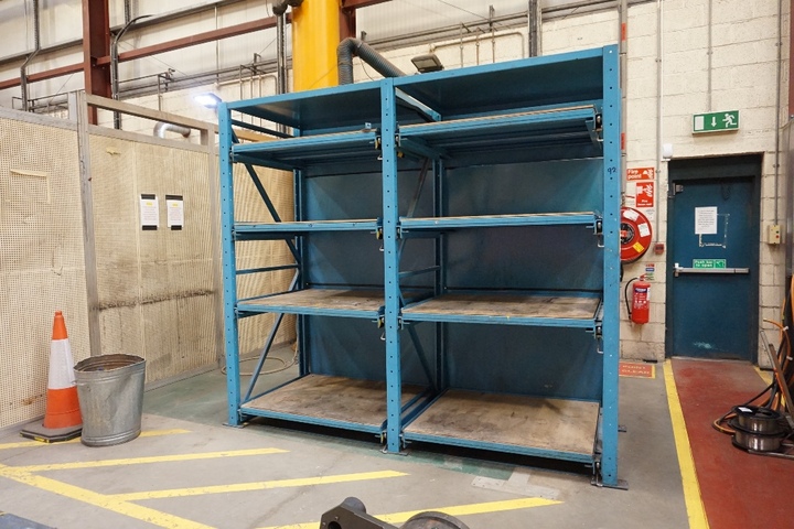 Twin Dynamic Shelving