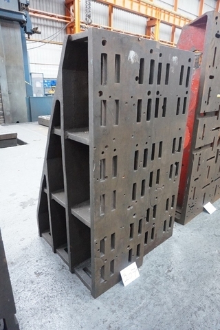 (2) Angle Plates
