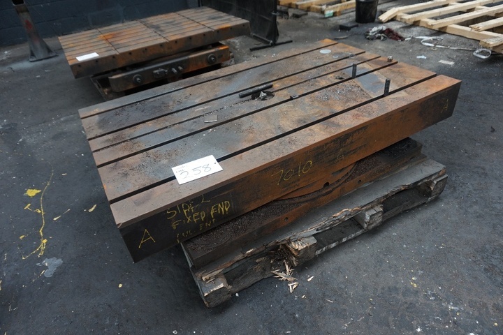 Air Lift T Slotted Rotary Table