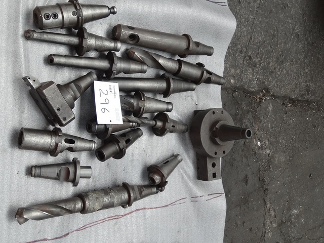 (16) Various Milling Arbours