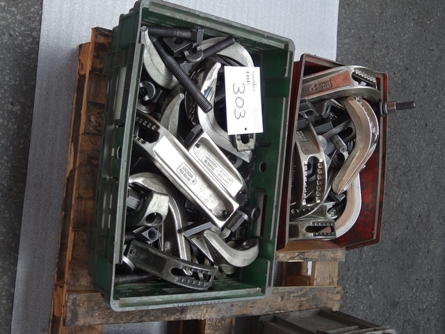 (2) Boxes Lenzkes Machine Clamps