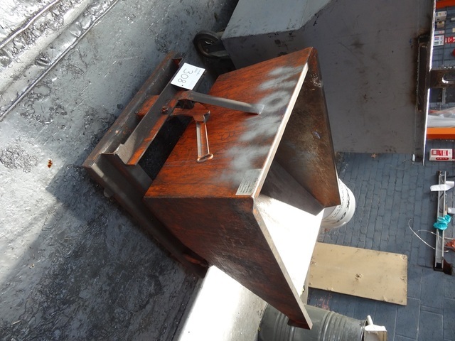 Mobile Forklift Tipping Skip