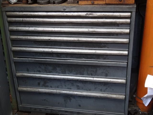 8 Drawer Polstore Cabinet