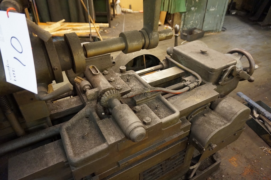 Cincinnati Gear Cutting Machine