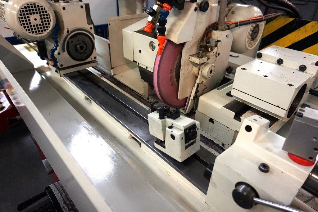 Studer S20 Universal Manual Cylindrical Grinder