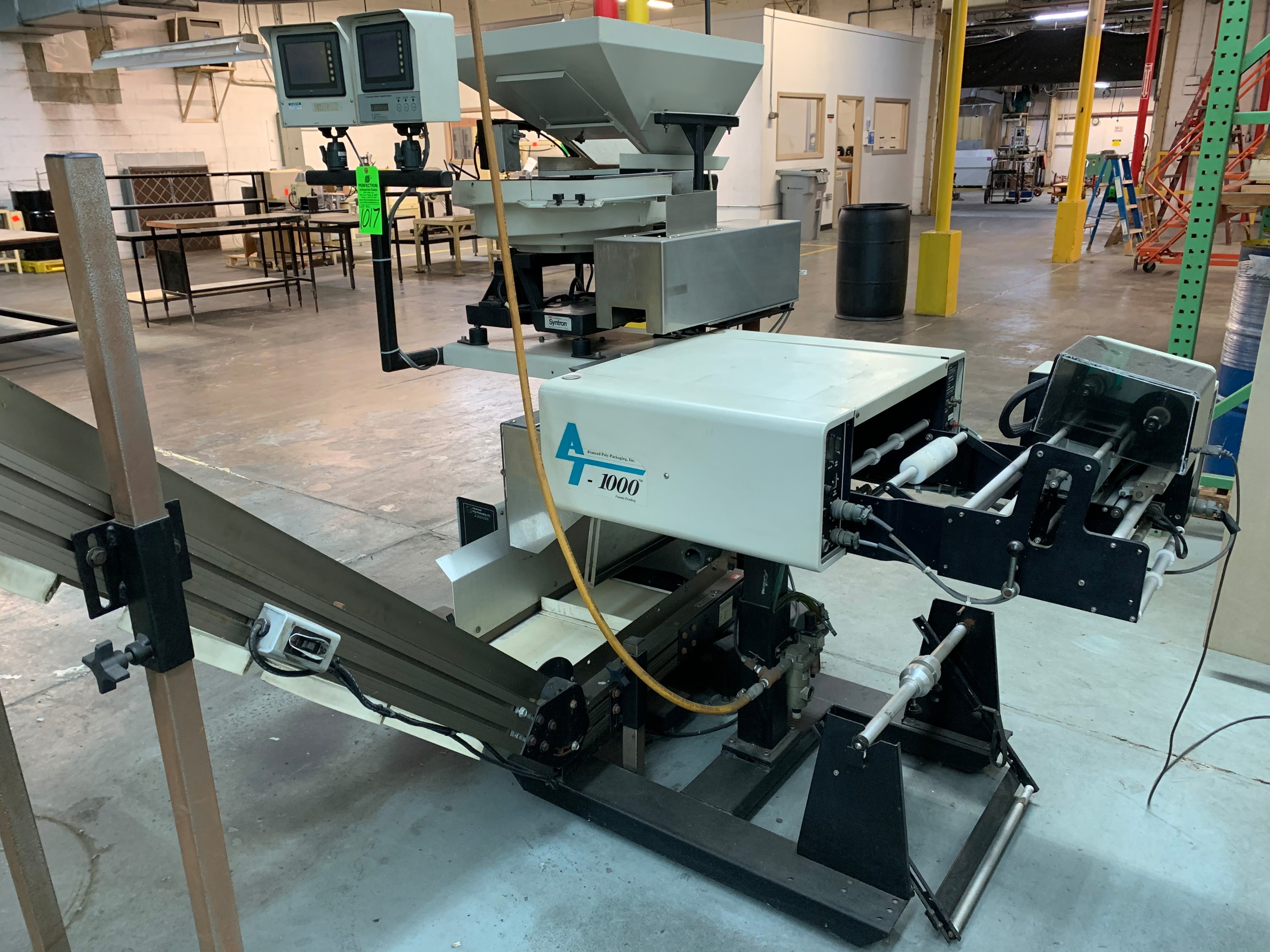 ADVANCED POLY-PACKAGING AT-1000 Auto Bagging/Printing/Packaging System ...