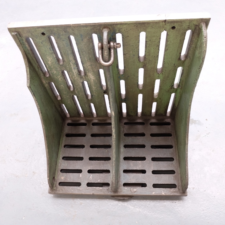 Large Slotted Angle Plate