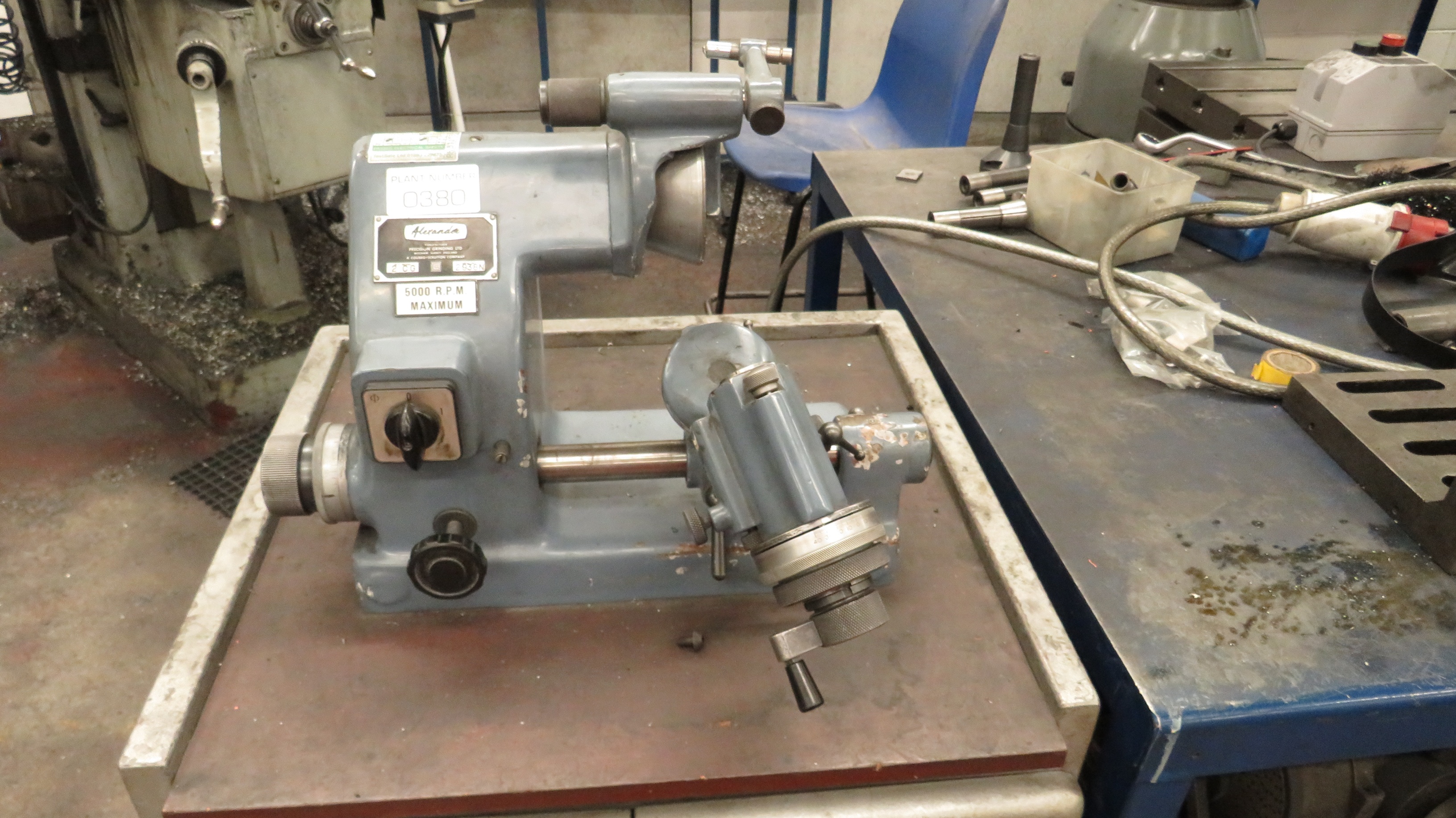 Alexander 2CG Tool Cutter Grinder