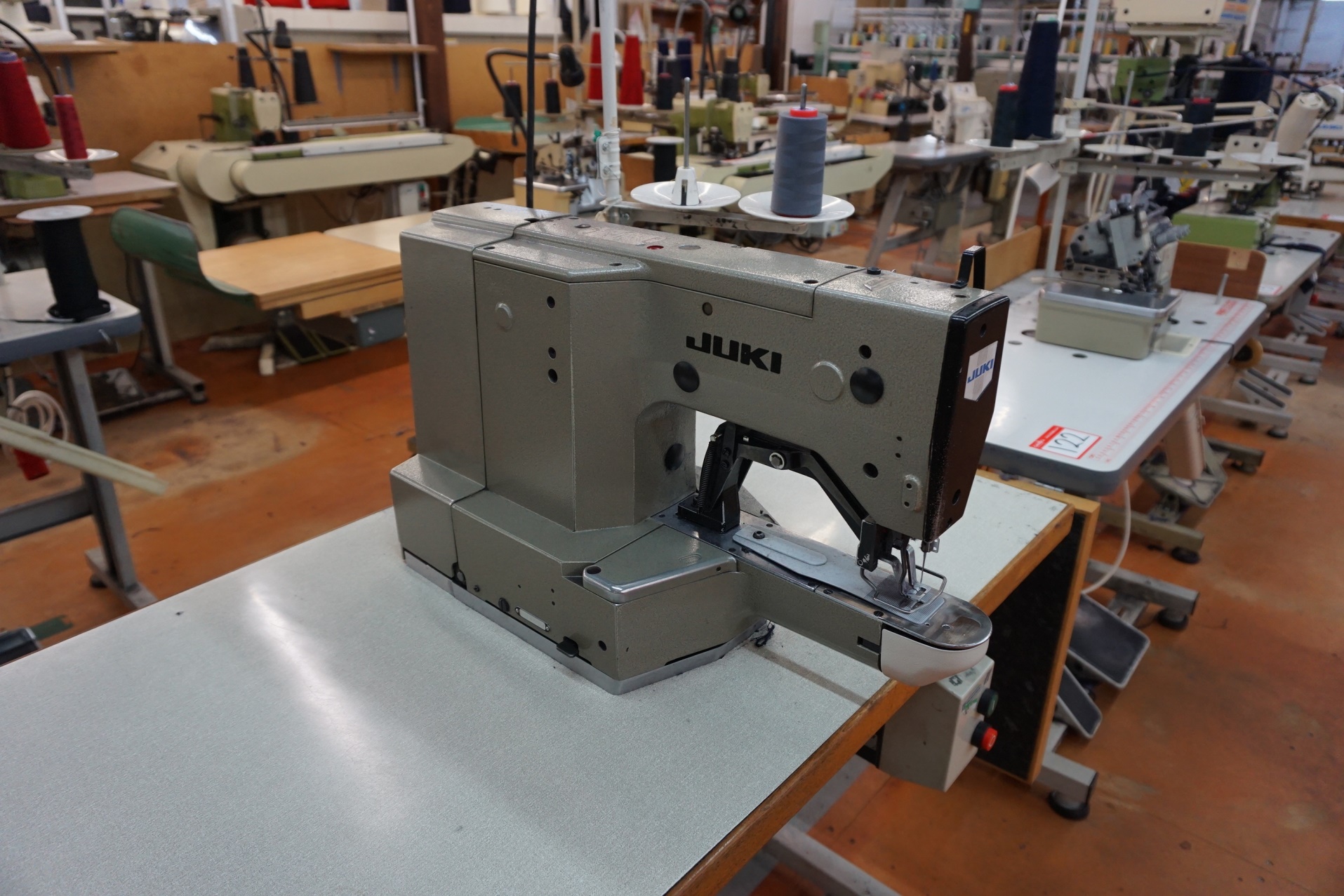 Juki LK1854 Bartacker Sewing Machine