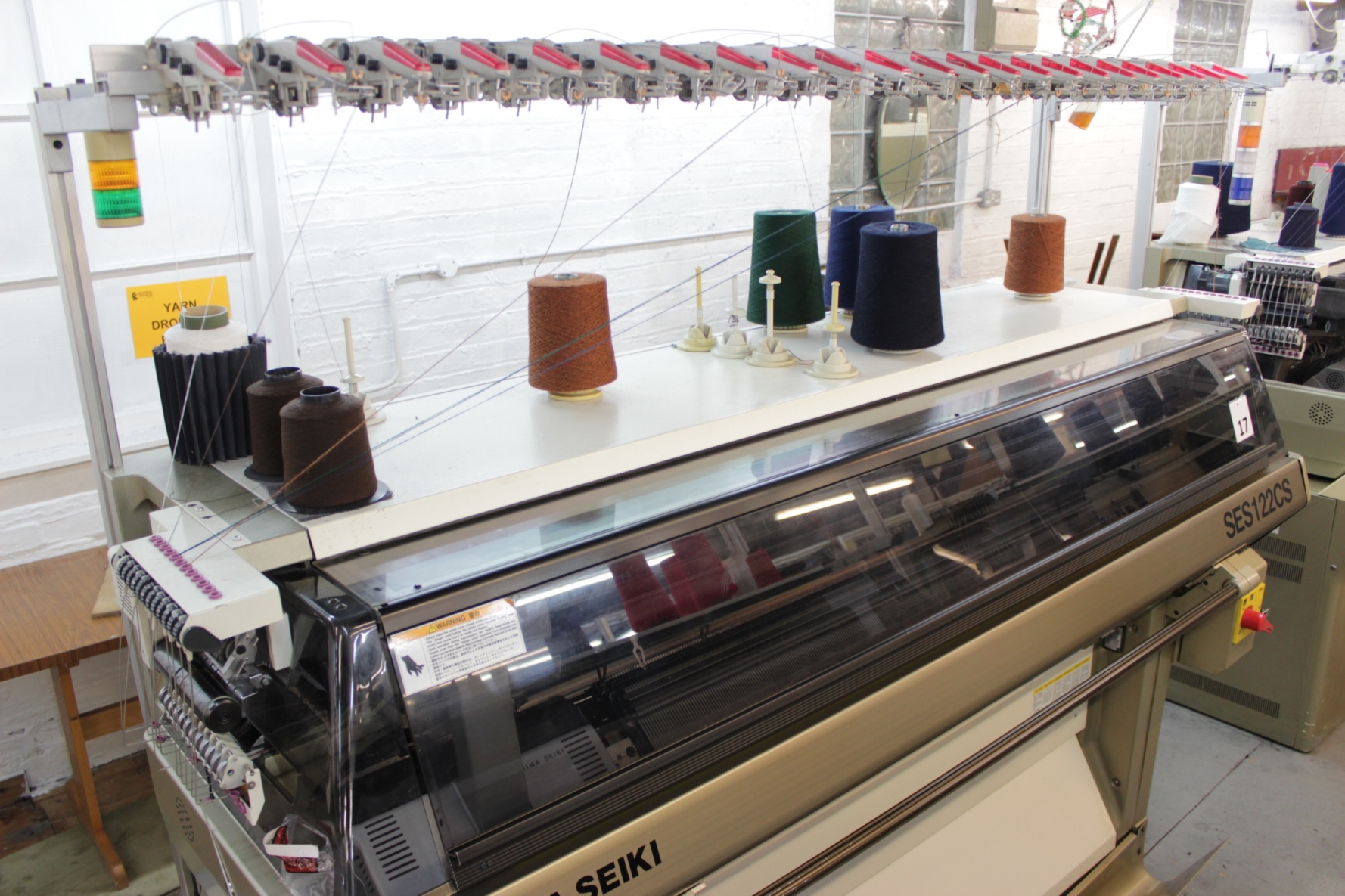 Shima Seiki SES122CS Computerised 5 Gauge Flatbed Knitting Machine