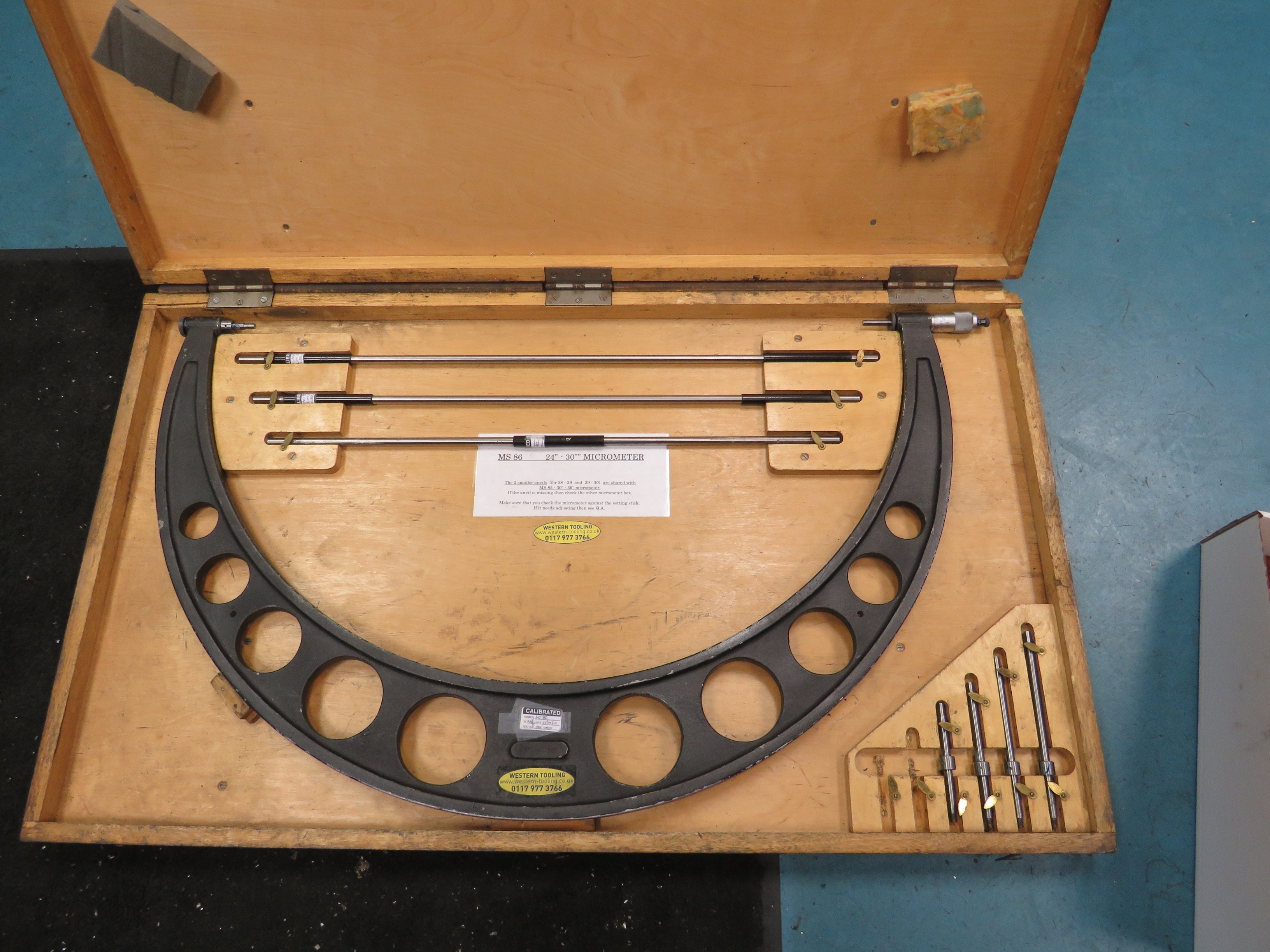 Qty Imperial Outside Micrometers