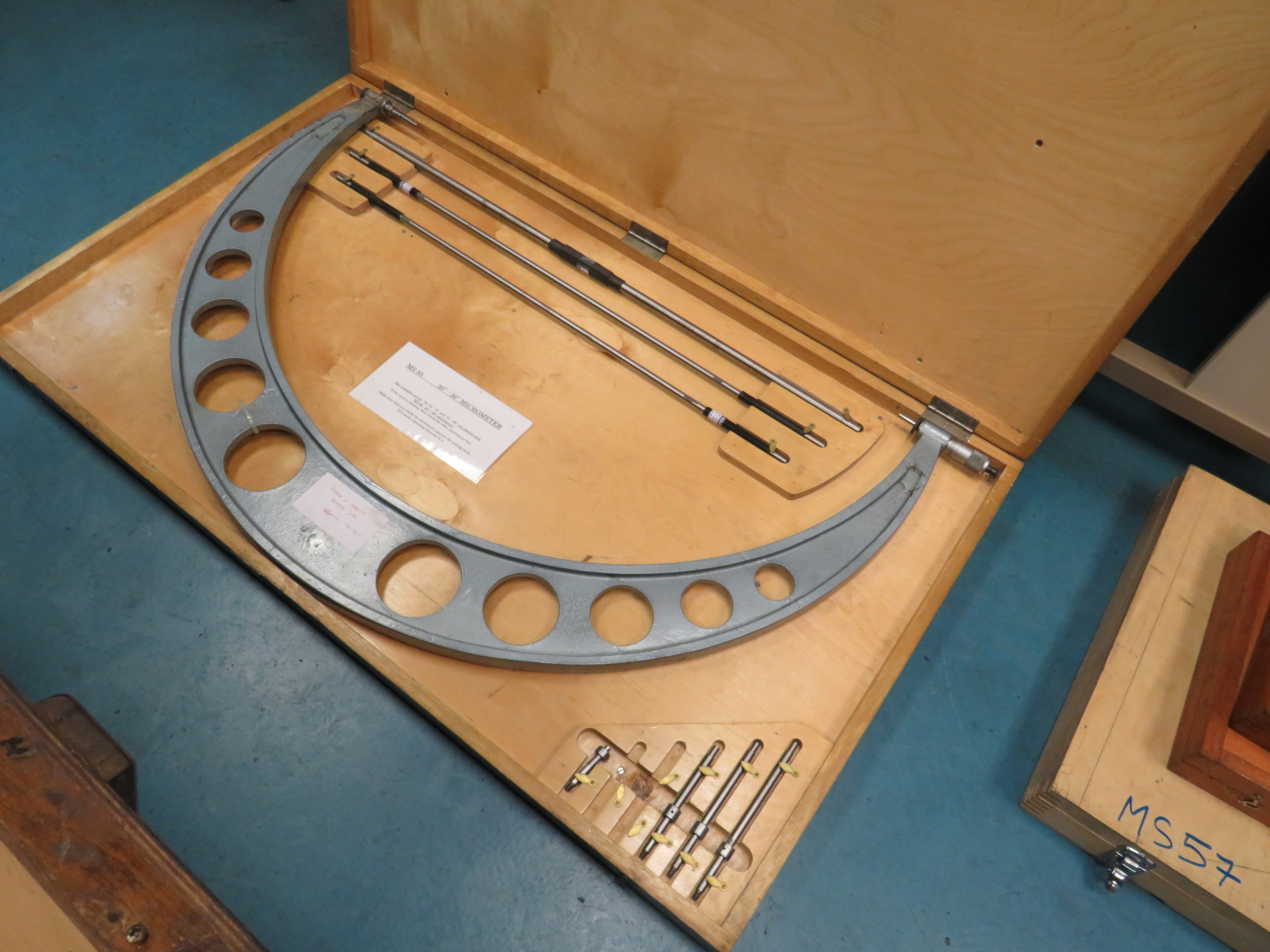 Qty Imperial Outside Micrometers