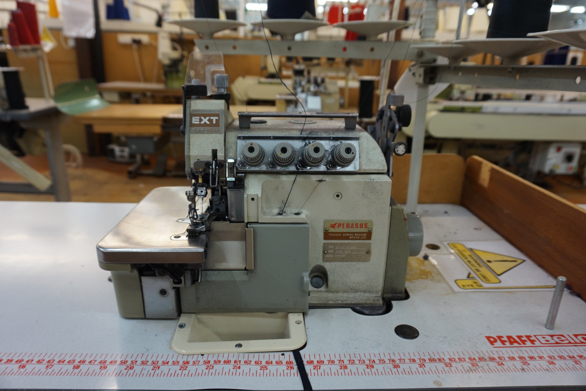 Pegasus EXT Series EXT521454S1 Over Edger Sewing Machine