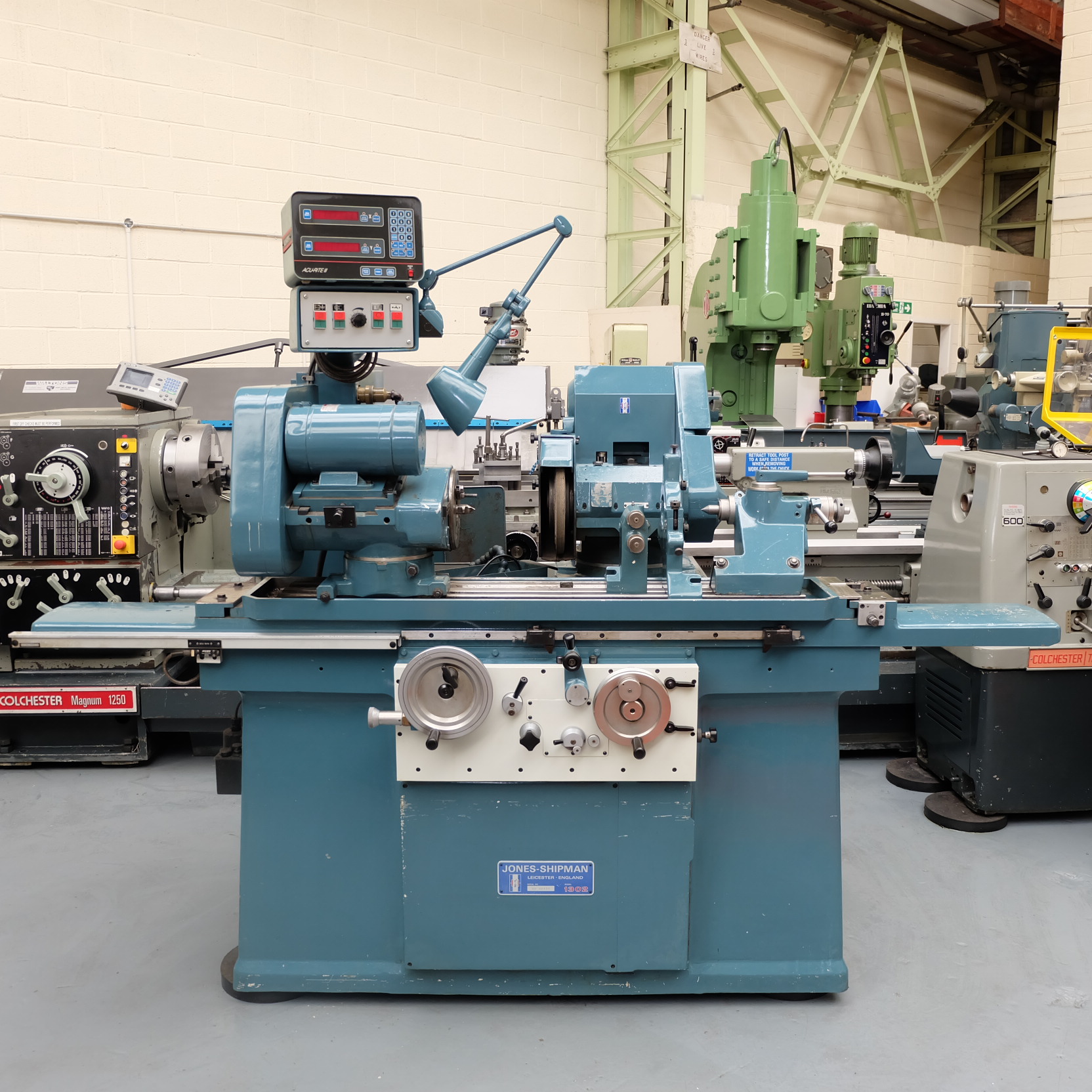 Jones & Shipman Type 1302 EIUT Double Swivel Universal Cylindrical