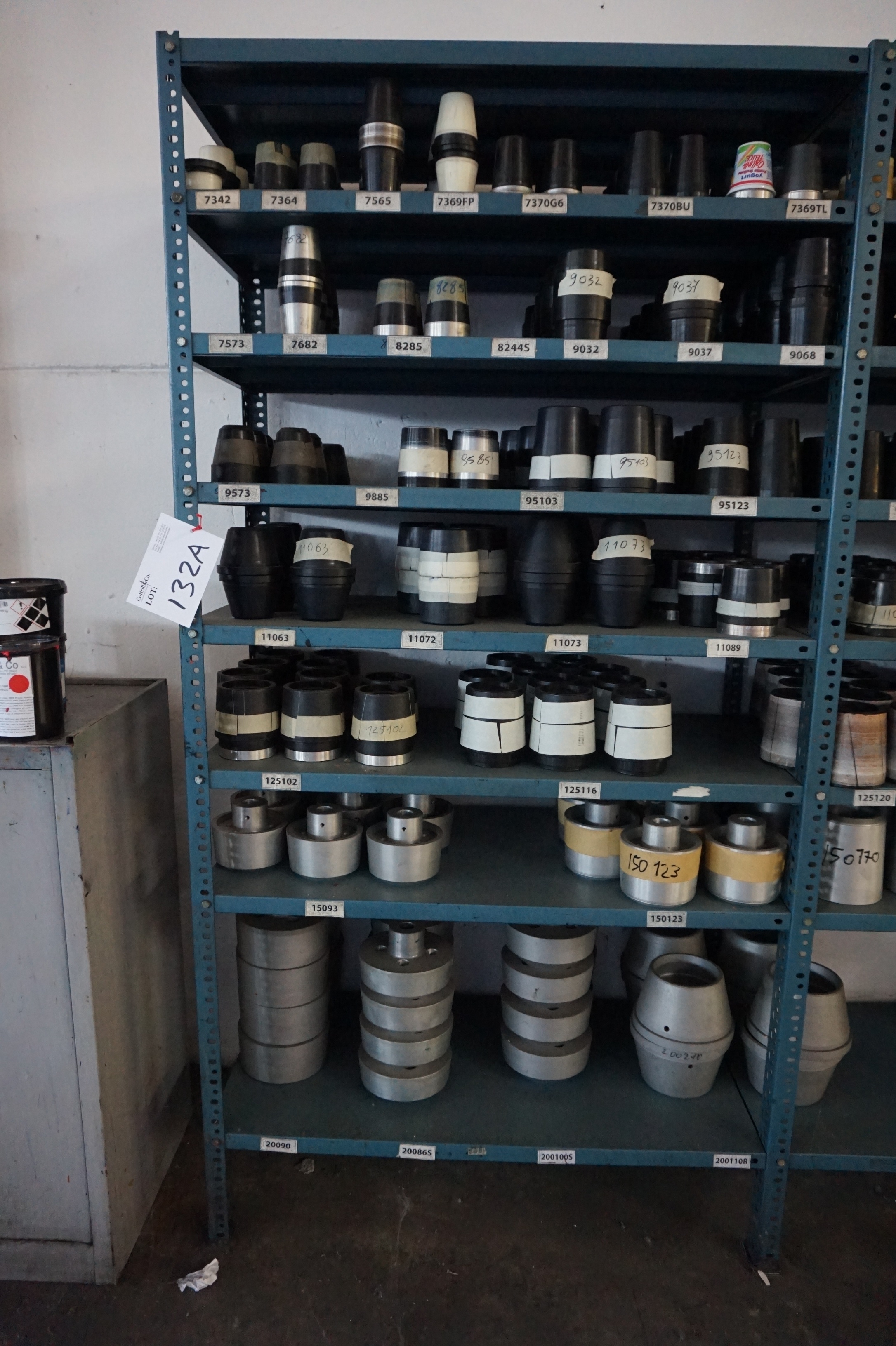 Quantity of Container Holders for Printing Machine