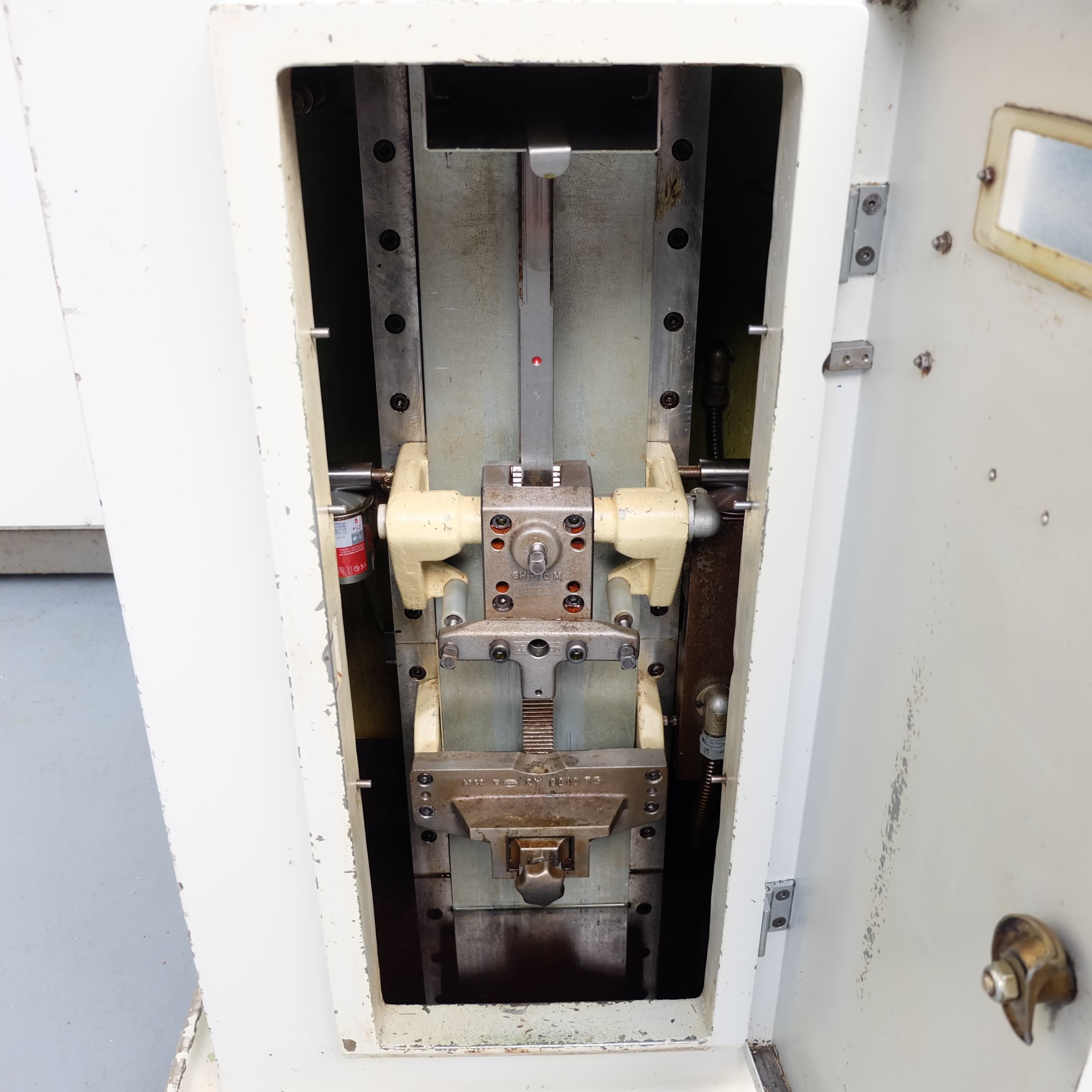 Fromag Type CNC E32/425 Keyseating Machine