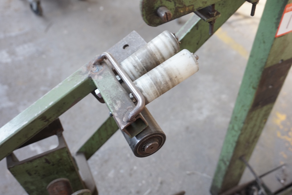 Plastic Cover Distributor