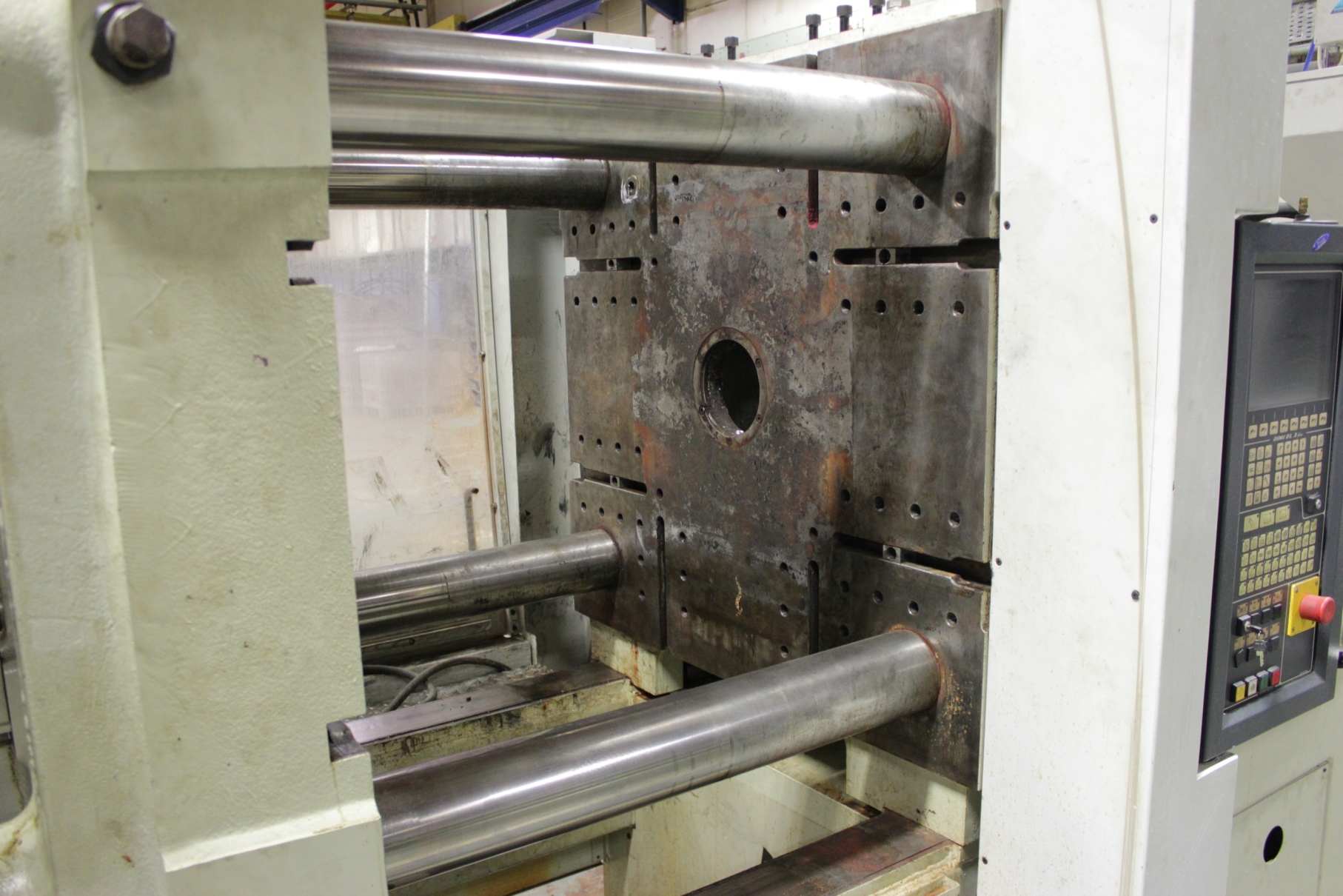 Negri Bossi Model V3702000 Injection Moulding Machine