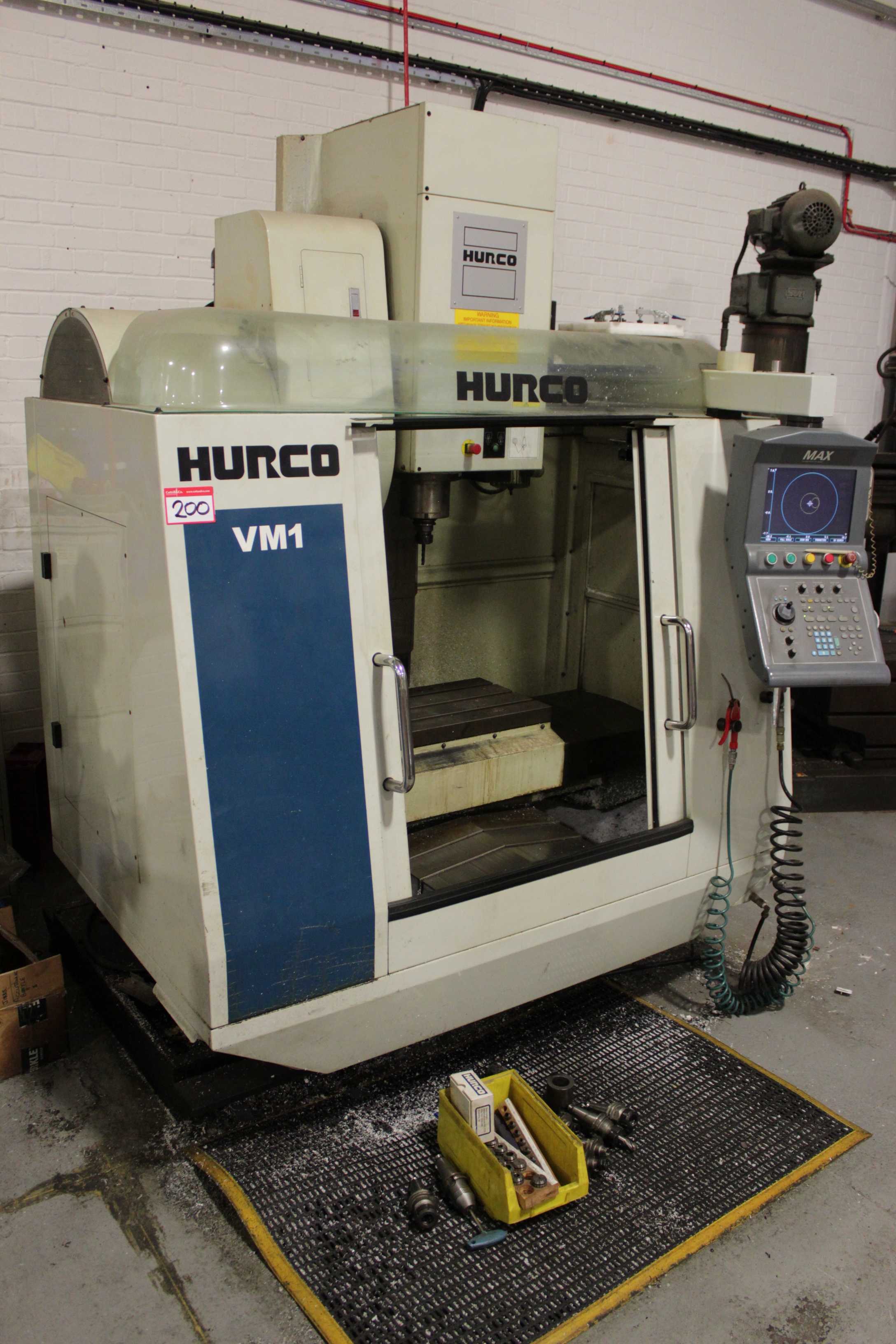 Hurco VM10610409BEA 1M Platen Vertical Milling Machine