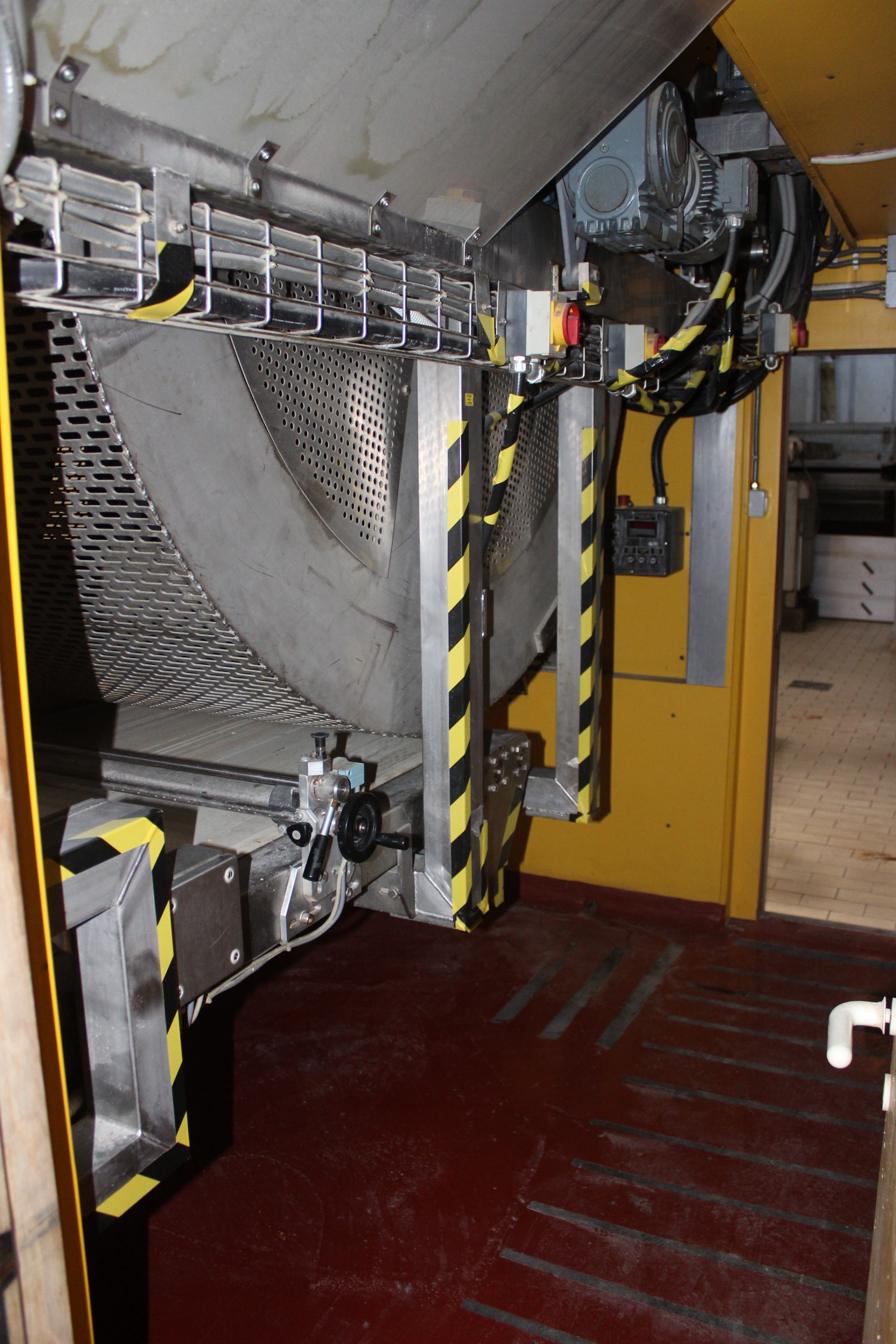 Twin Station Rotary Drum Cooling System